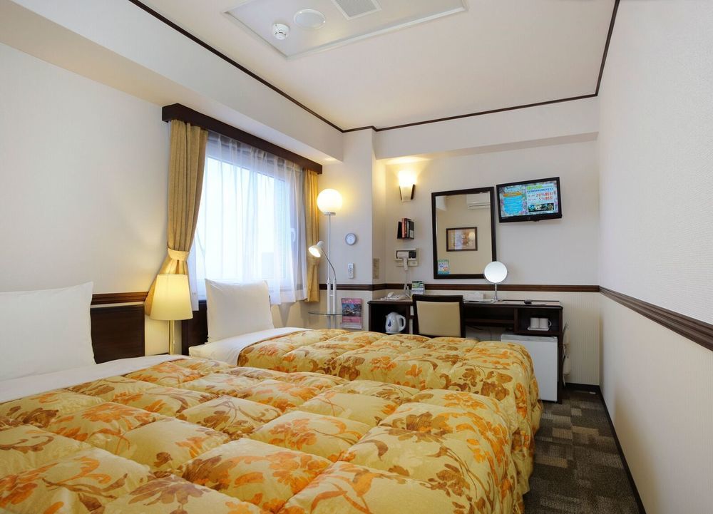 Toyoko Inn Jr Kobe Eki Kita Guchi Exterior photo