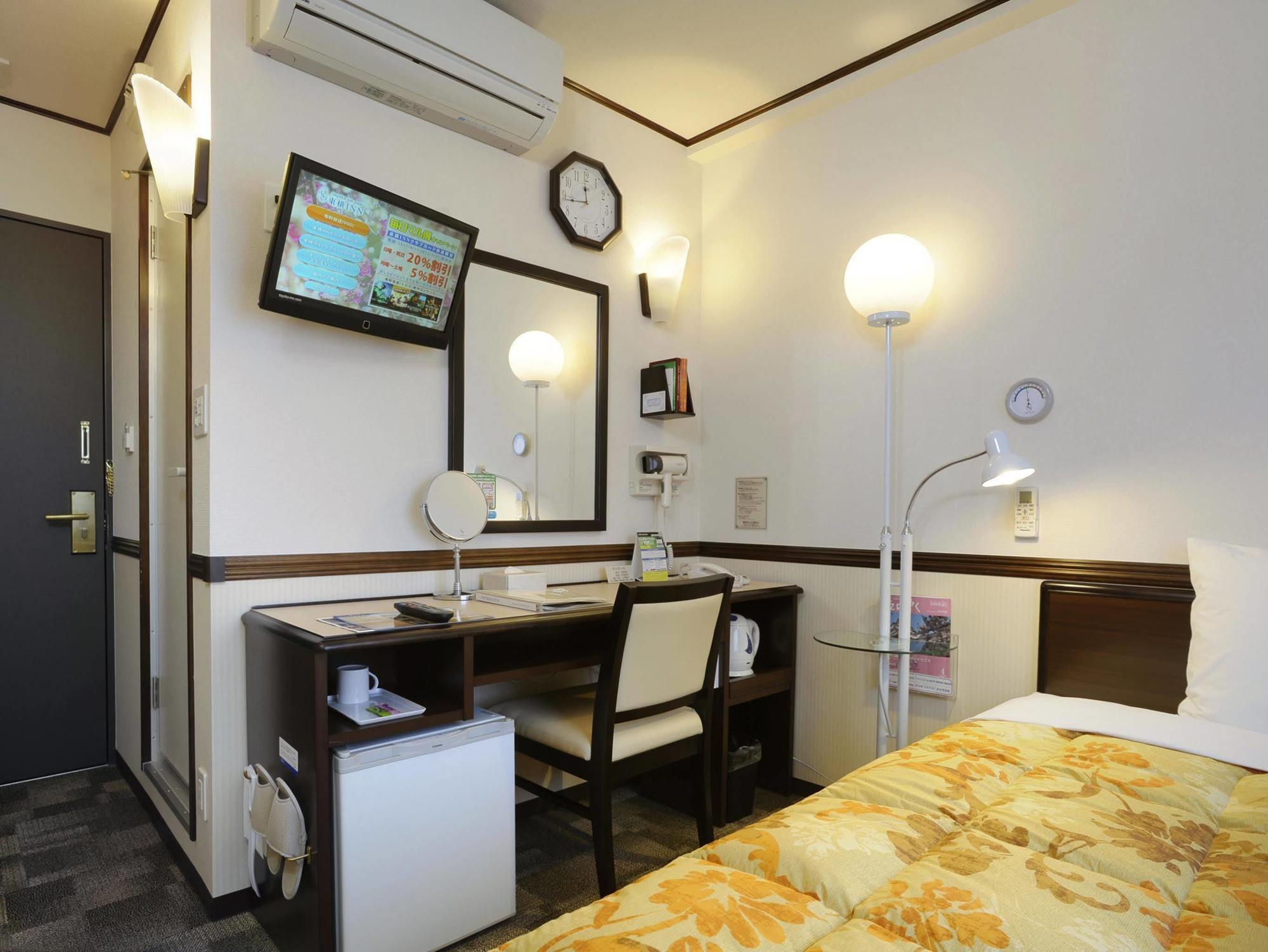 Toyoko Inn Jr Kobe Eki Kita Guchi Exterior photo